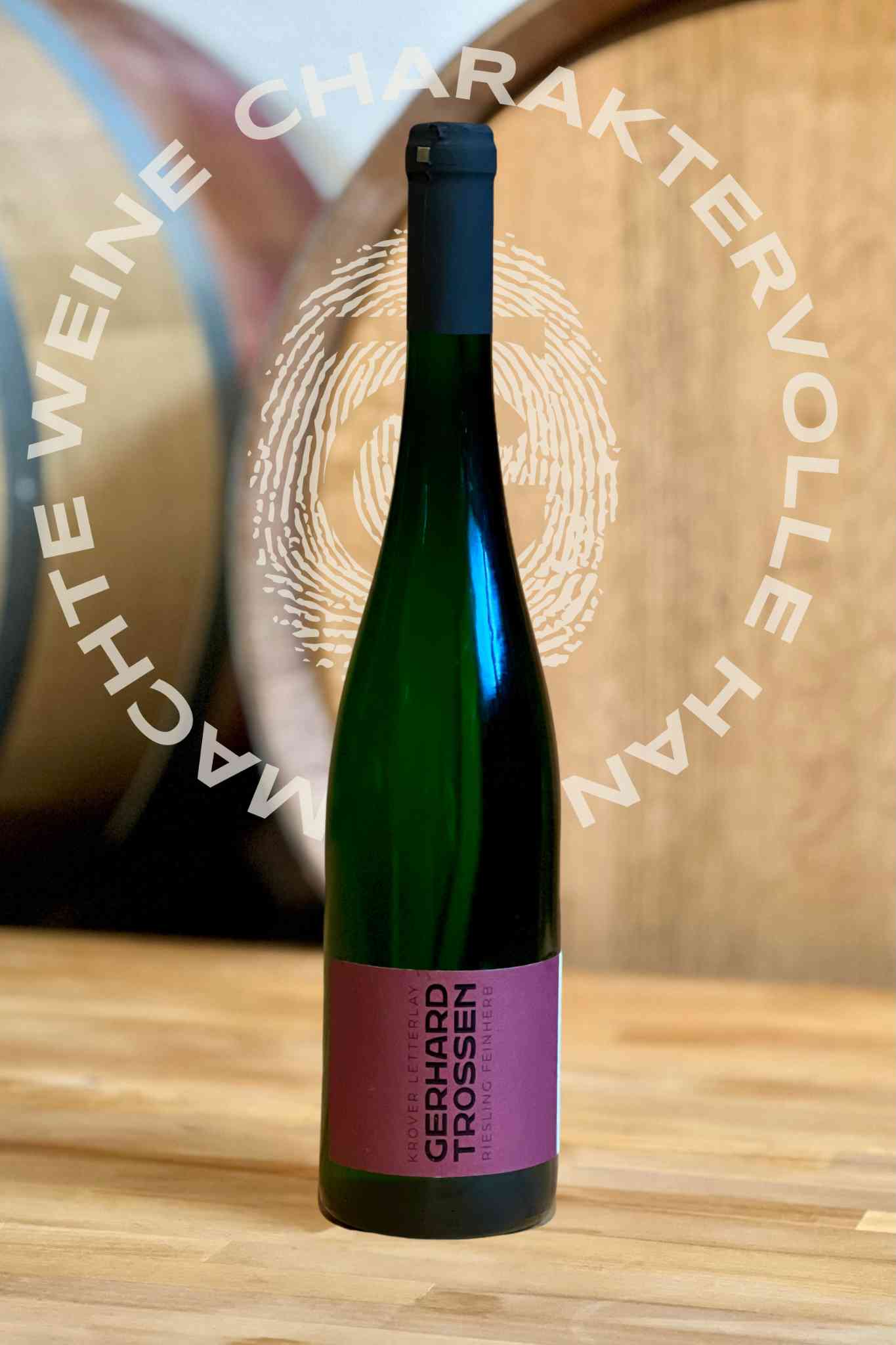 Foto einer Flasche Kröver Letterlay Riesling feinherb mit Siegel