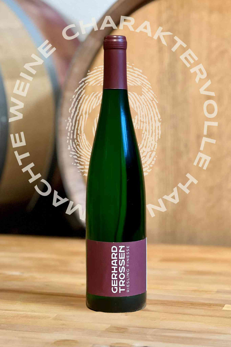2024 Finesse Riesling Feinherb – Weingut Gerhard Trossen